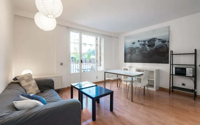 Apartment in Carrer de Provenca, Barcelona for 70 m² with 1 bedrooms 0