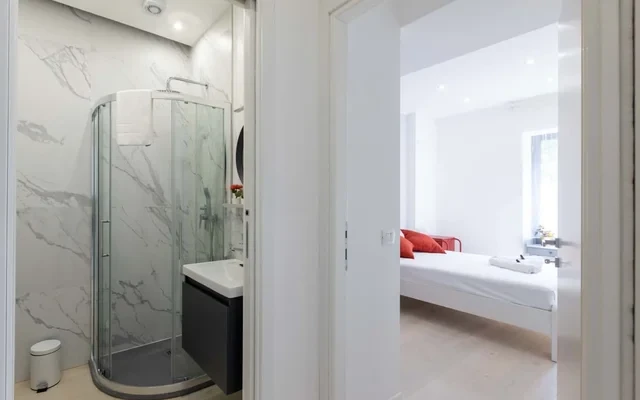 Arici 15 - Interno n.6 4