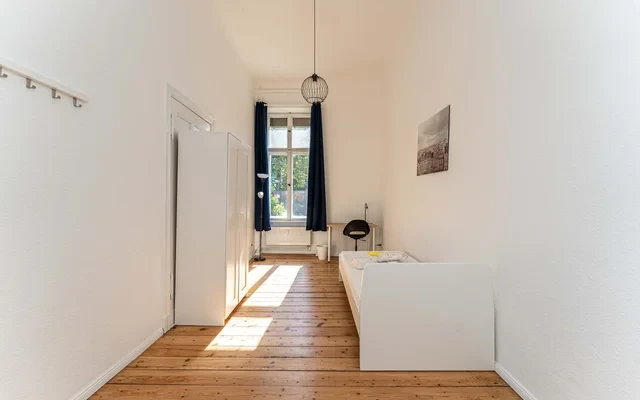 Wisbyer Str. 71, 10439 3