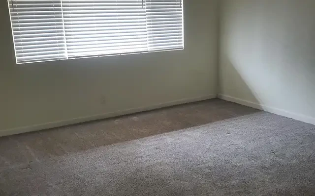 102 N. Hope Avenue - Santa Barbara student accommodation - 1 Bed 1 Bath