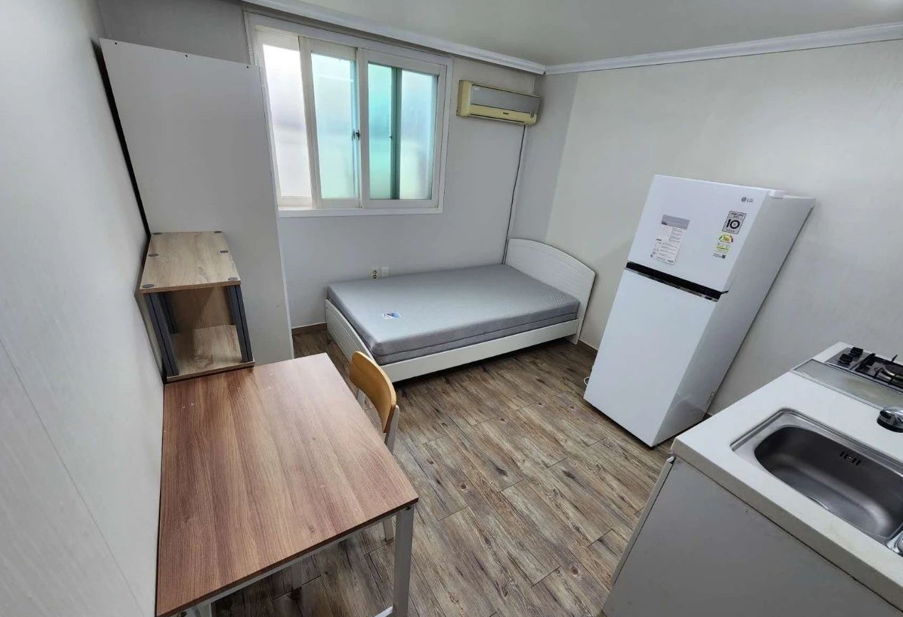 Sungkyun No.2 Apartment