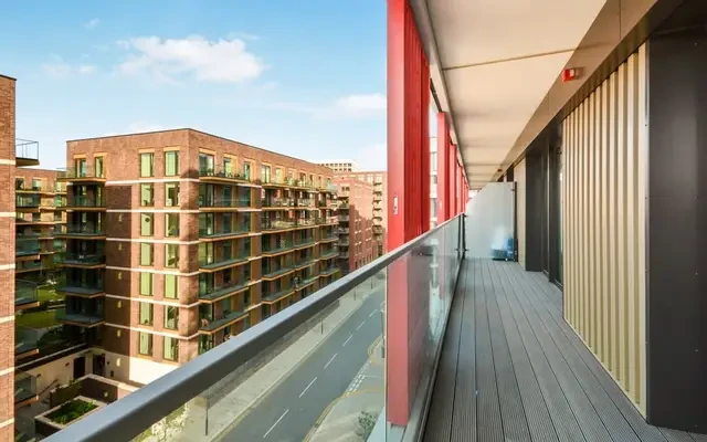 James Cook Building, London E16 3