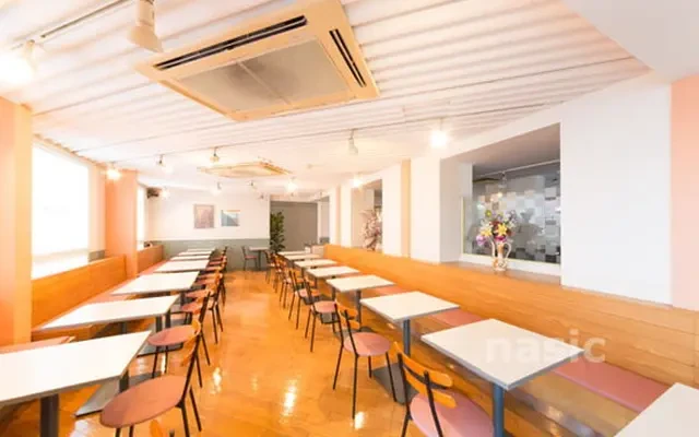 Women's Student Hall Bricks 4