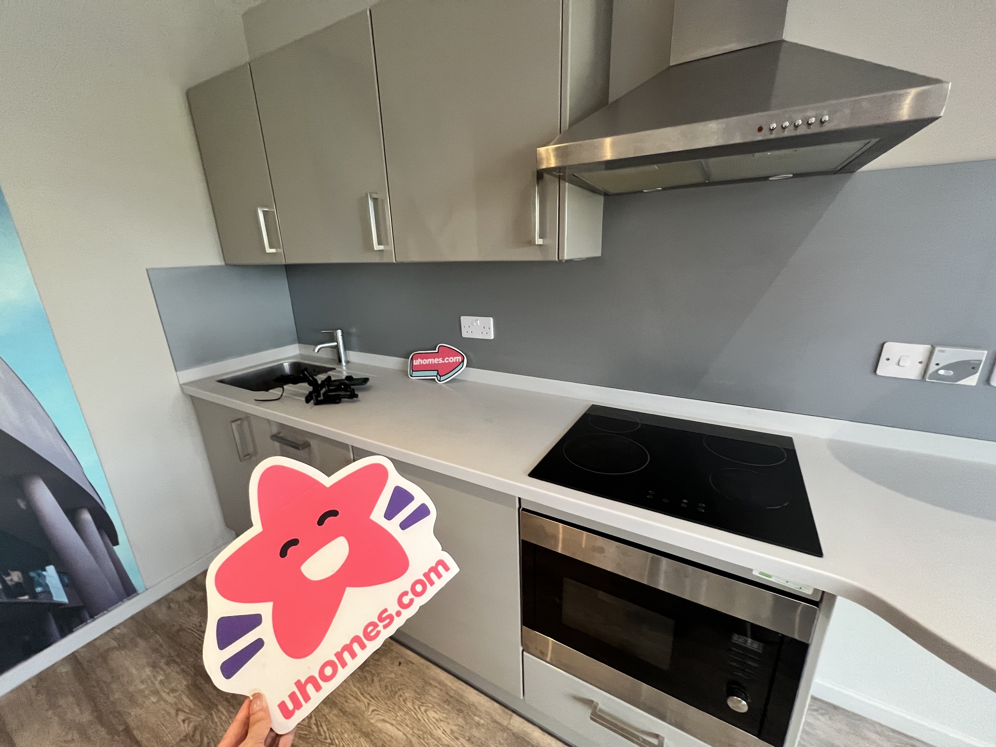 Classic Bigger Studio