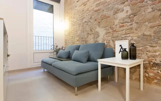 studio in La Sagrada Familia (Eixample) 4
