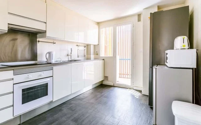 Piso de 5 habitaciones en Algiros 4