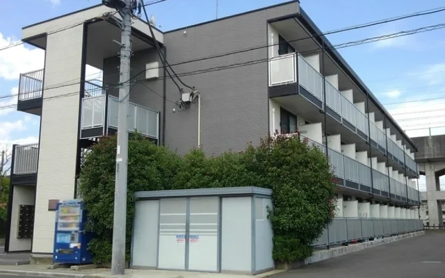 レオパレスオーロラ 0