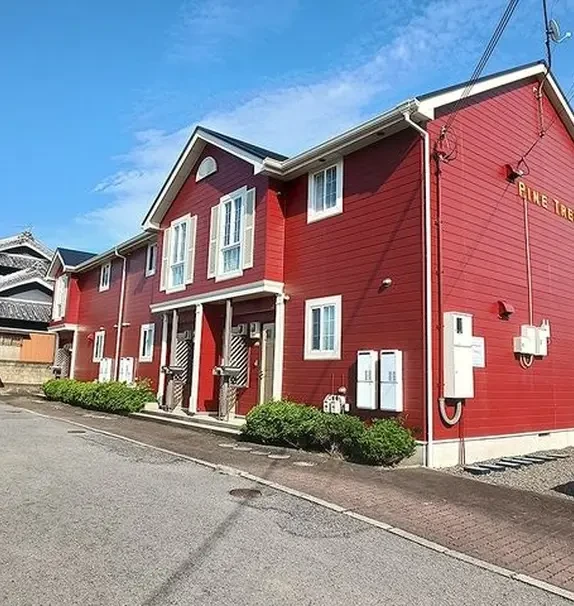 パインツリー 101号室