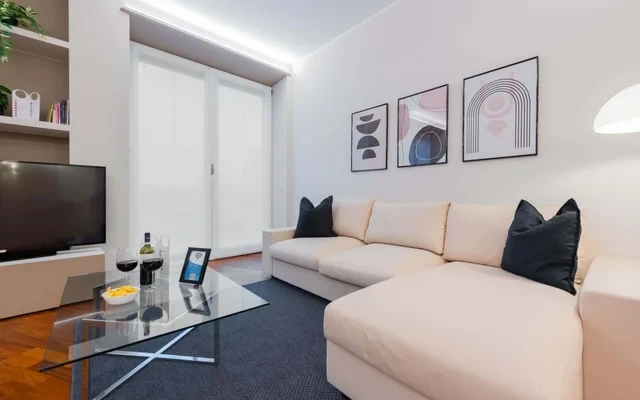 Luxury Velasca III 3