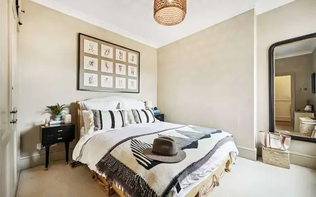 Queens Mansions 3