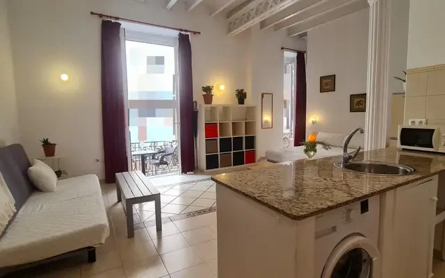 studio in El Raval (Ciutat Vella) 1