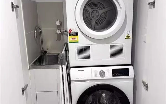 628 Flinders Street 0