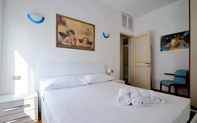 Eccentrico bilocale in Porta Romana 4