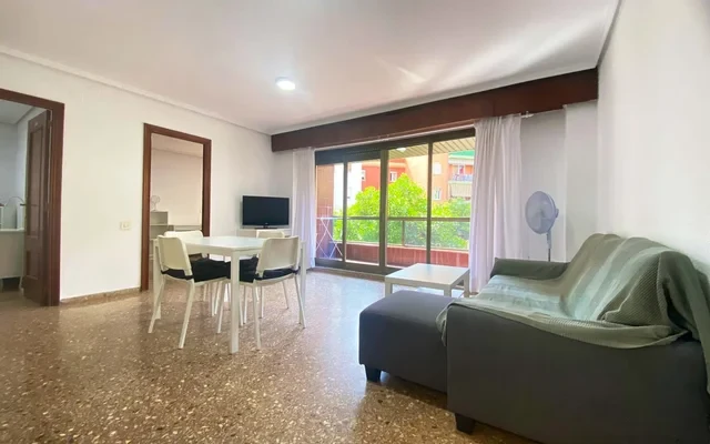 Avinguda de la Constitucio Valencia 46009 Spain 0