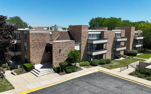 Fieldpointe of Schaumburg 2