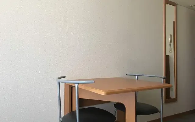 レオパレスフレグラント 3