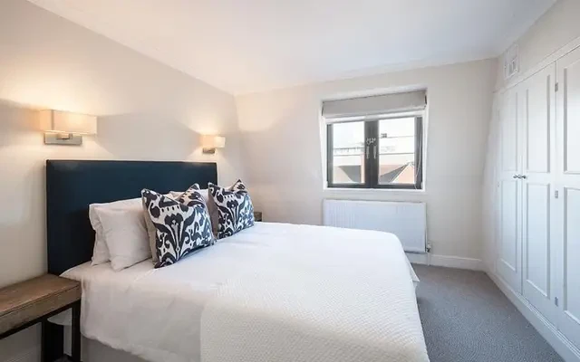 Eccleston Place, Belgravia, London, SW1W 9NE 3