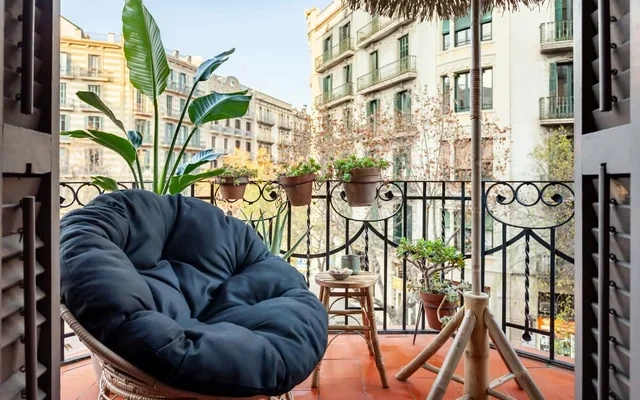 Depok - 2 bedrooms and balcony in Eixample Dreta 3