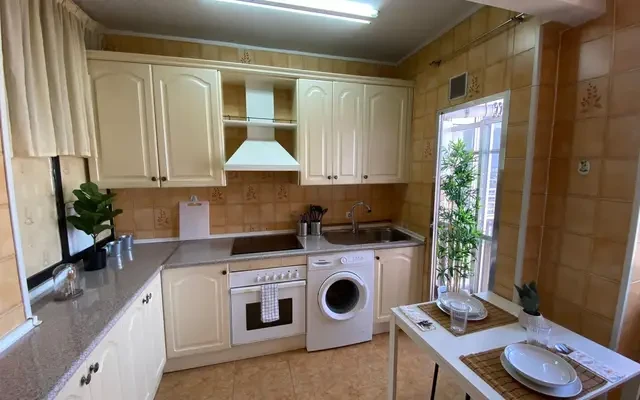 apartment near Calle Virgen de Aránzazu 4