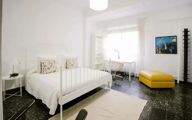 Piso de 6 habitaciones en La Petxina 3
