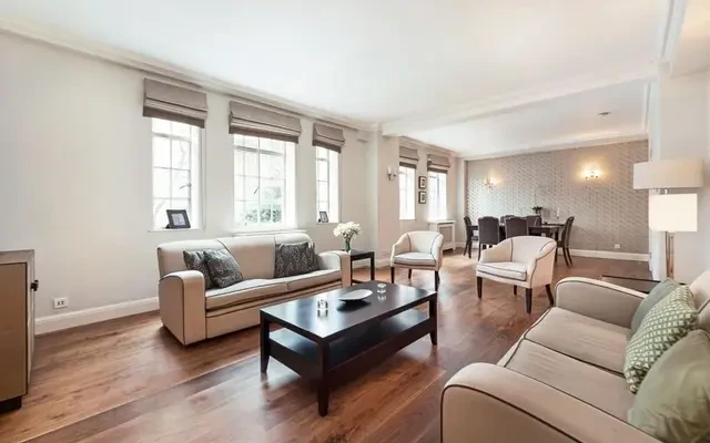 Knightsbridge Court, Sloane Street, Knightsbridge, London, SW1X 9LQ 0