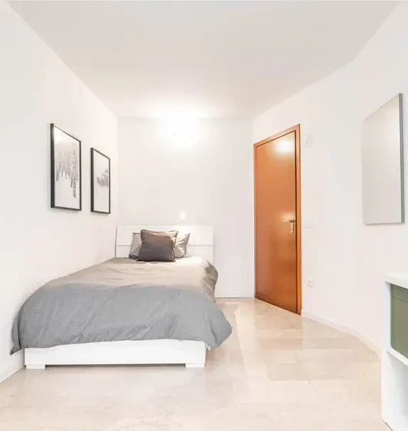 Inviting single bedroom in Quartiere 2 Nord