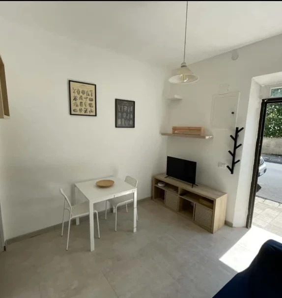 Apartment in Via Giuseppe Garibaldi, Pisa for 80 m² with 2 bedrooms