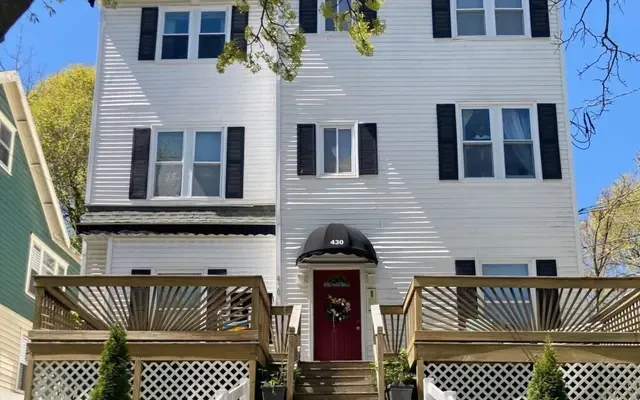430 Columbus Ave Apt 3 0