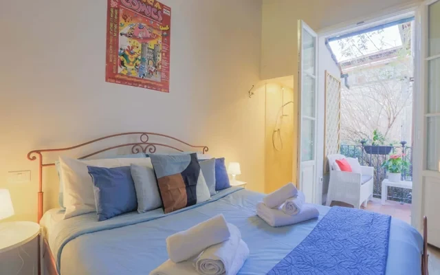 Apartment with Balcony in the Heart of Lucca 4