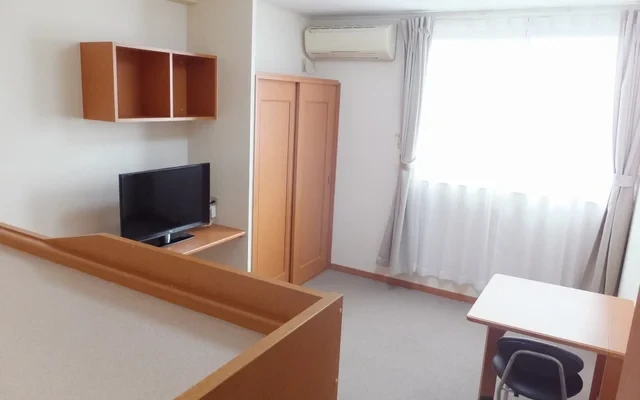 レオパレスパテオ - ที่พักนักศึกษาในฟุจิอาโอกะ市 - 206号房间(带独立厨房)