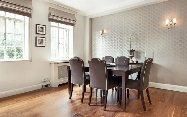 Knightsbridge Court, Sloane Street, Knightsbridge, London, SW1X 9LQ 1