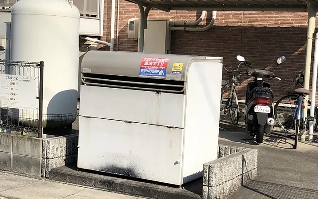 レオパレス若葉 3