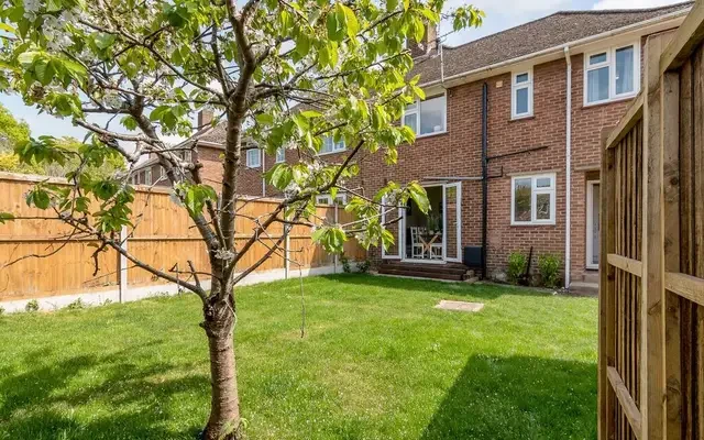 7 Bed Contractor House 1