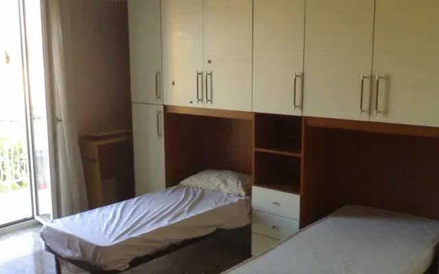 Bed in nice twin bedroom near Villa Doria Pamphili 0