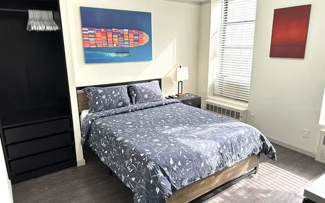 Union Square Apartment 4