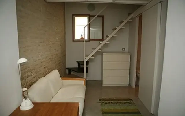 1 0