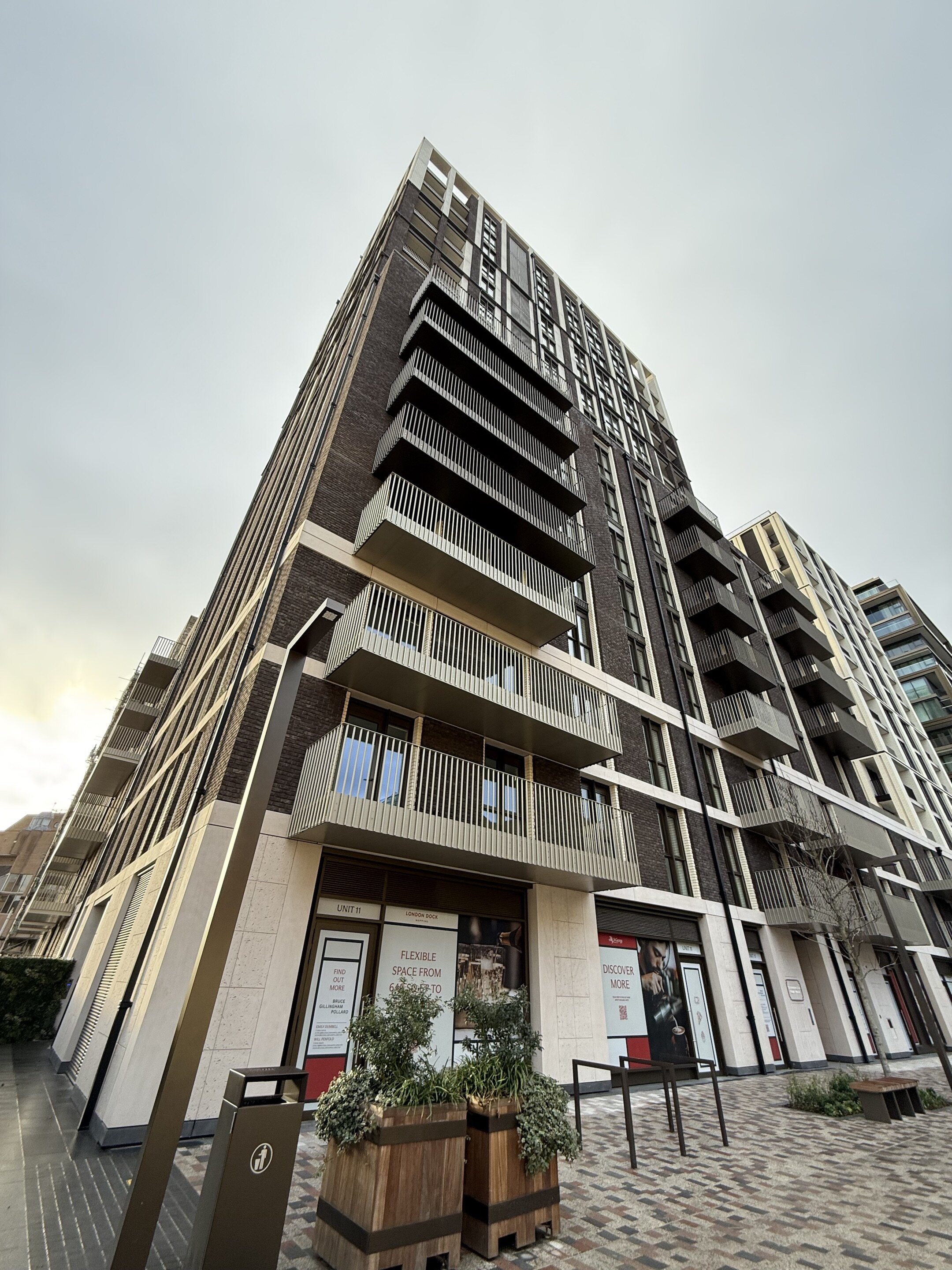 FH-London Dock 2