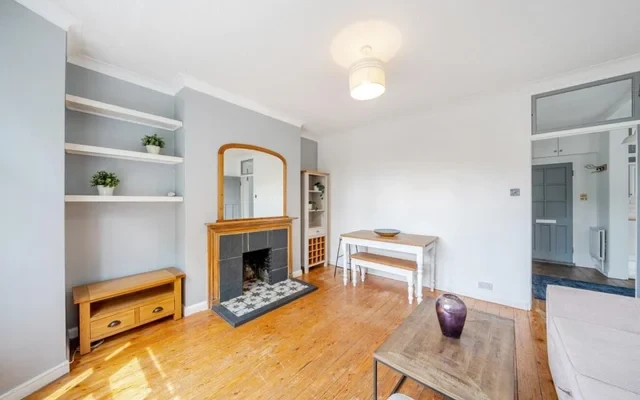 LH-Fairfield Drive 1