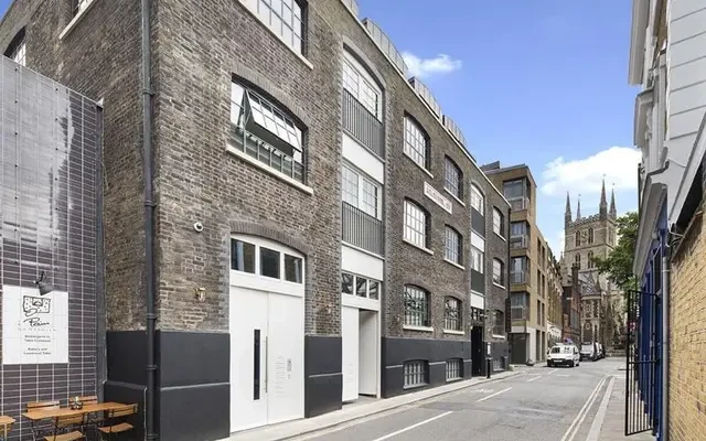 Winchester Walk, London, SE1 9AG 0