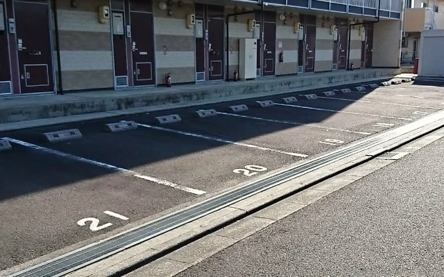レオパレス凛 1