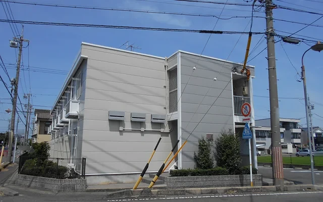 レオパレスみらい２１ 0