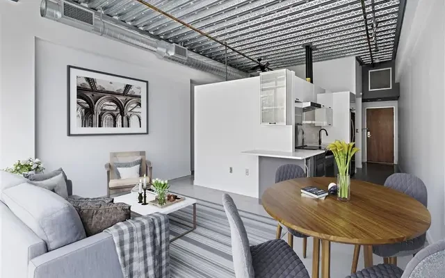 Loft23 0