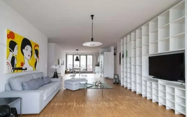Wanda: Superschoene Luxuswohnung mit Balkon, zentral gelegen 1