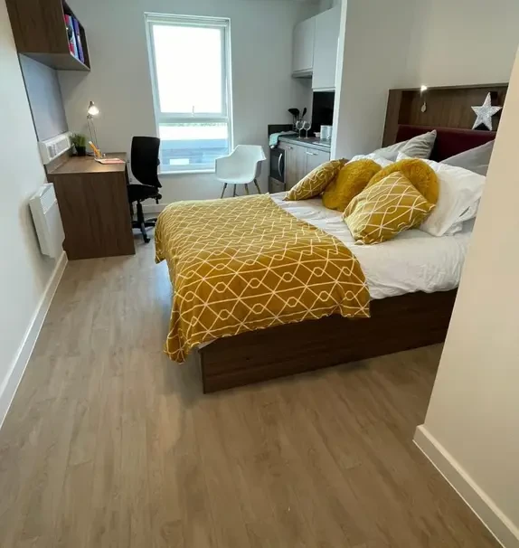 LIV Phoenix Place