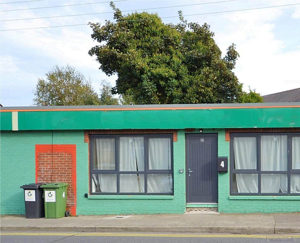 4 Herberton Road