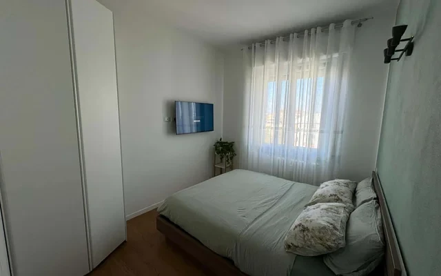 Apartment in Via Picco Madre Anna Eugenia, Milano for 55 m² with 1 bedrooms 2