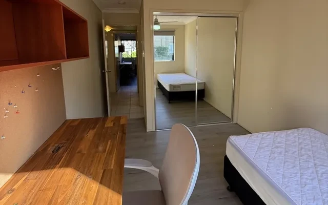 Metro On Central - ゴールドコーストの学生向け宿泊施設 - Private bedroom with ensuite bathroom