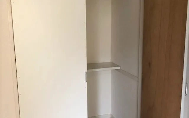 レオパレス中江 4