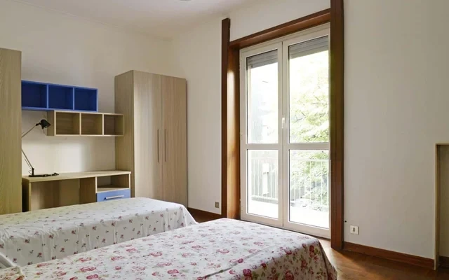 VIA RHO 8 <br> PRIVATE ROOM S1 0
