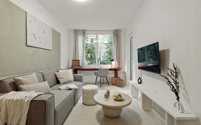 Drago - 3 bedrooms and balcony in Les Corts 0